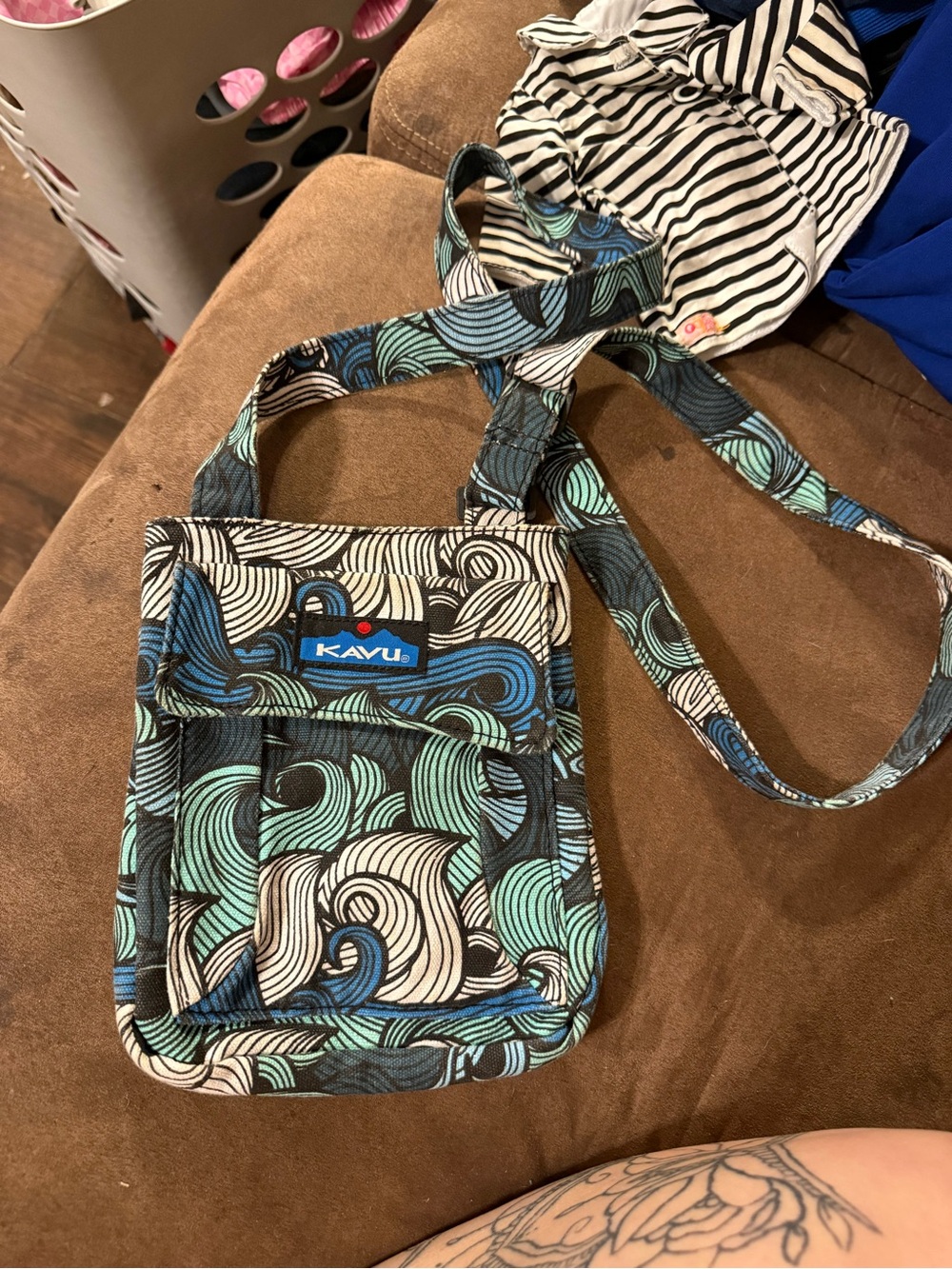 Kavu Teal, Blue & Black Patterned Crossbody Belt Bag